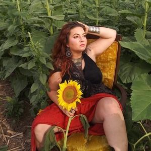 Meet your Posher, Melissa